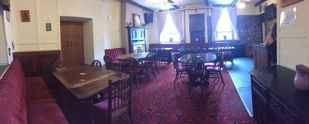 לינה וארוחת בוקר Nant-y-bwch The Nags Head Tredegar מראה חיצוני תמונה